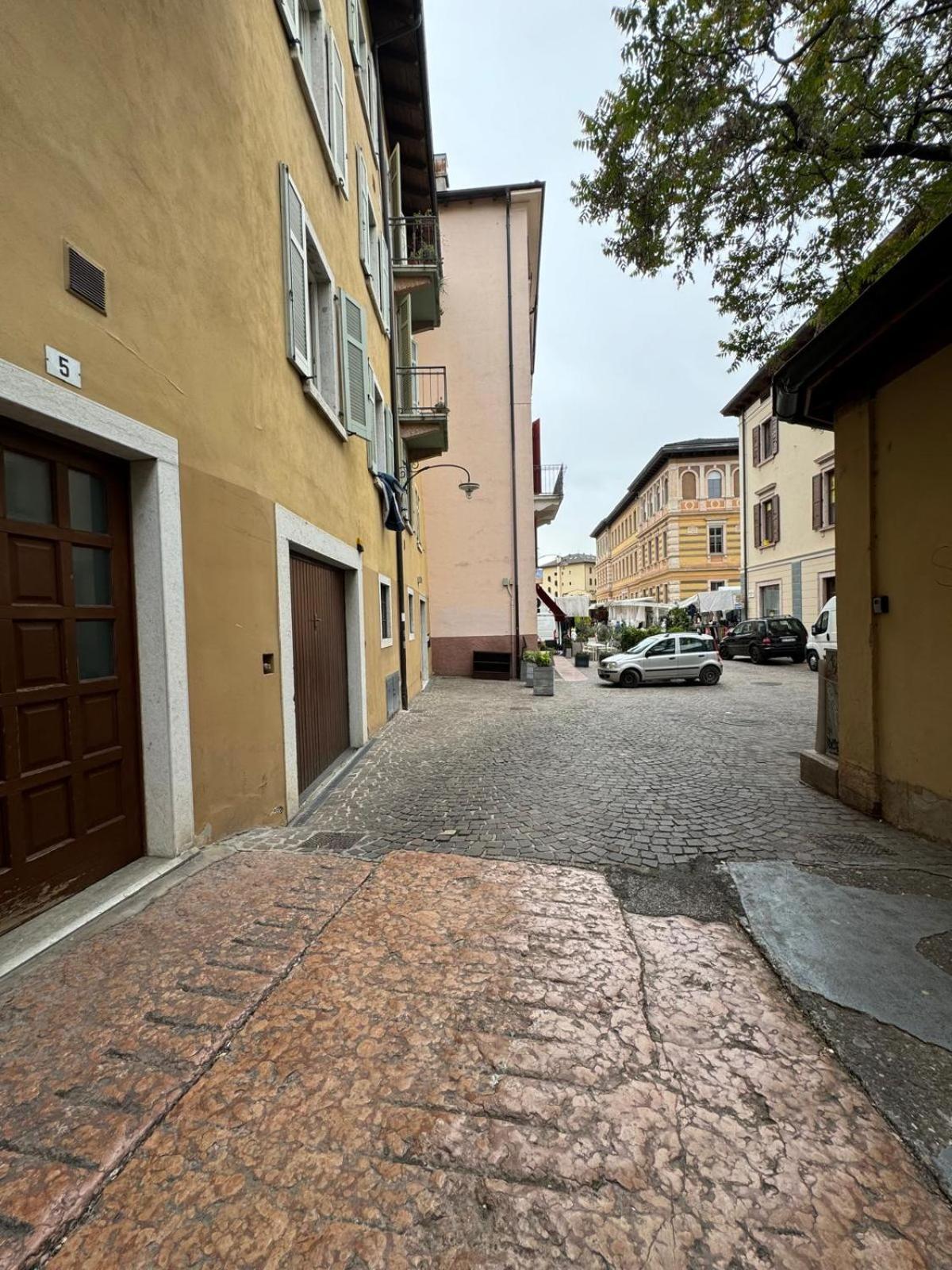 Duomo Nest Entire Apartment Trento Luaran gambar